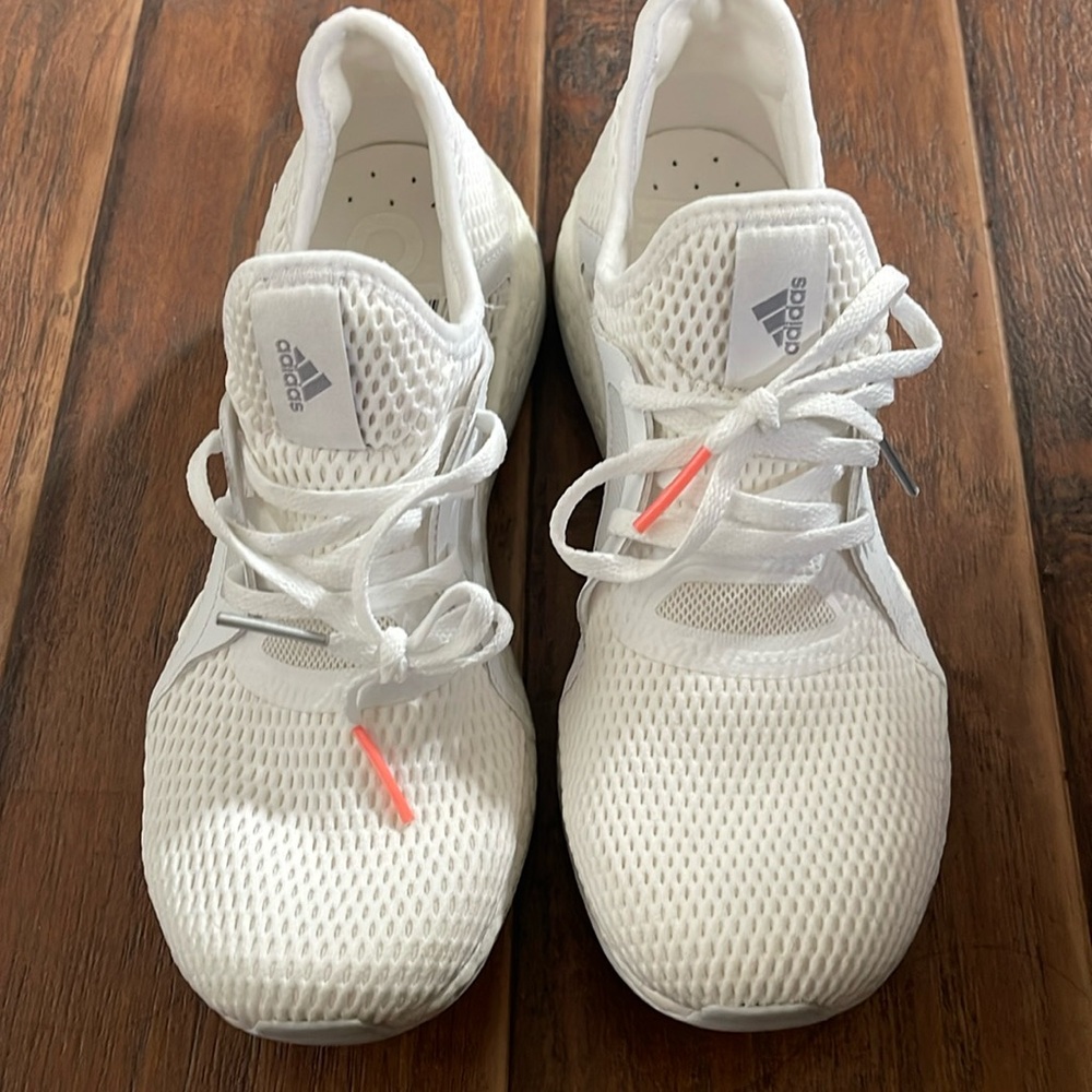 Adidas Pureboost Brand New- Size 9